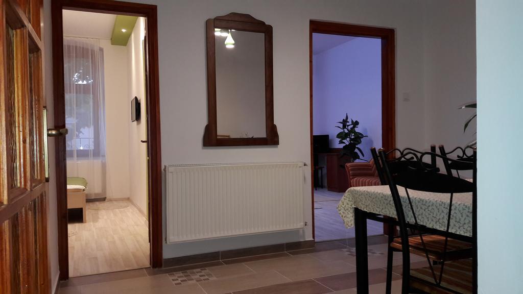 Diana Apartmanhaz Кестхей Экстерьер фото